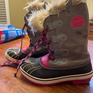 Sorrel winter boots
